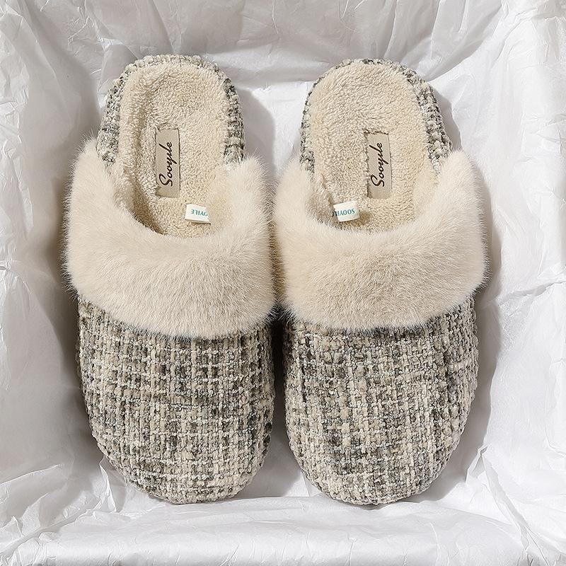 Simple home cotton slippers women s autumn and winter thickened plush plush warm couple slippers women 40-41 сірий колір
Simple home cotton slippers women s autumn and winter thickened plush plush warm couple slippers women 40-41 сірий колір