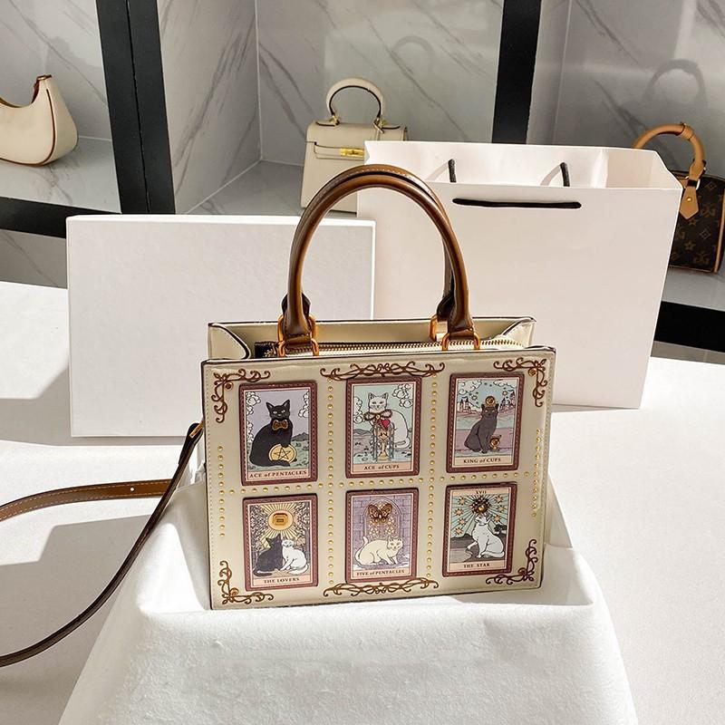 Premium Retro Contrasting Cat Embroidered Rivet Handbag Large Capacity Tote off білий колір
Premium Retro Contrasting Cat Embroidered Rivet Handbag Large Capacity Tote off білий колір