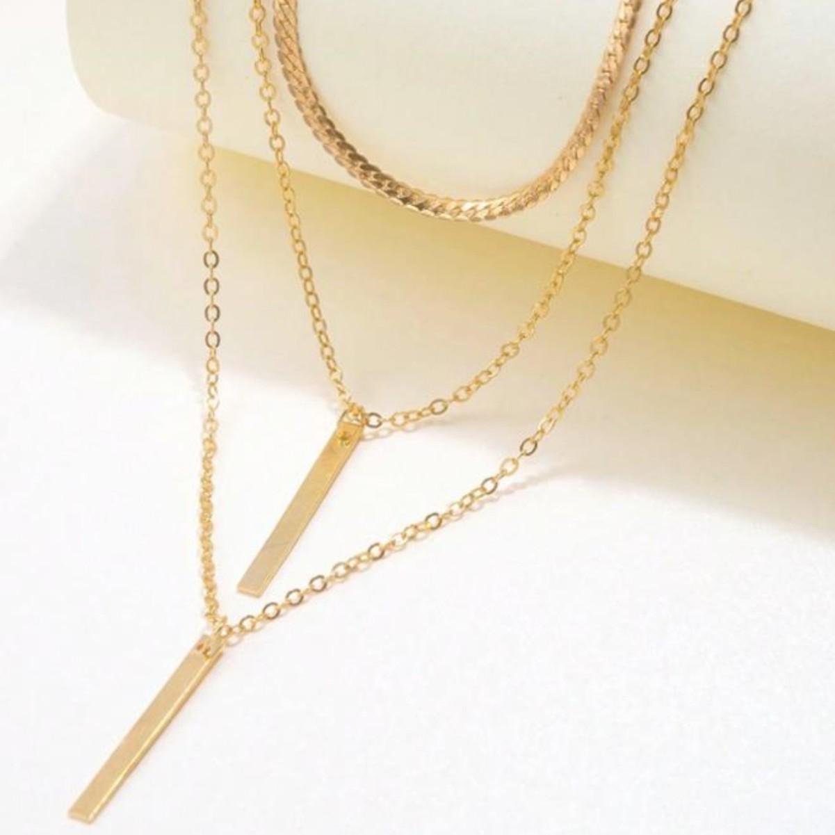 European-American Geometric Bar Pendant Necklace: Multi-Layer Clavicle Chain, Summer Fashion, Versatile Women s Jewelry золотий
European-American Geometric Bar Pendant Necklace: Multi-Layer Clavicle Chain, Summer Fashion, Versatile Women s Jewelry золотий