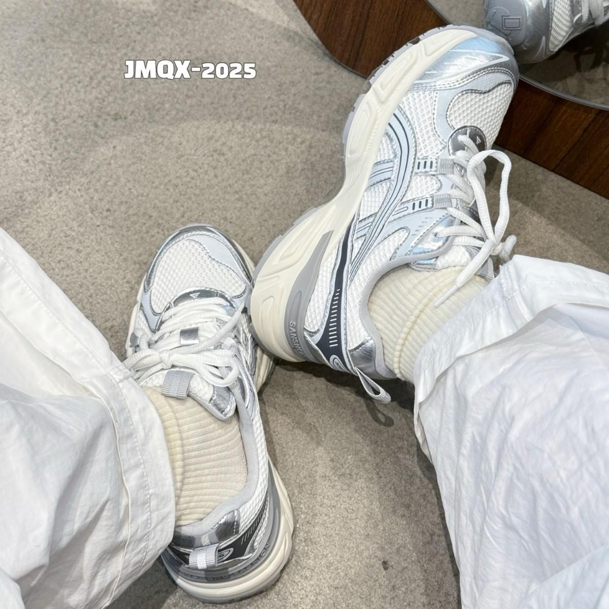 Seoul Blogger~ Space Silver Mesh Platform Casual Jogging Sneakers Girl Daddy Shoes 40 срібний
Seoul Blogger~ Space Silver Mesh Platform Casual Jogging Sneakers Girl Daddy Shoes 40 срібний