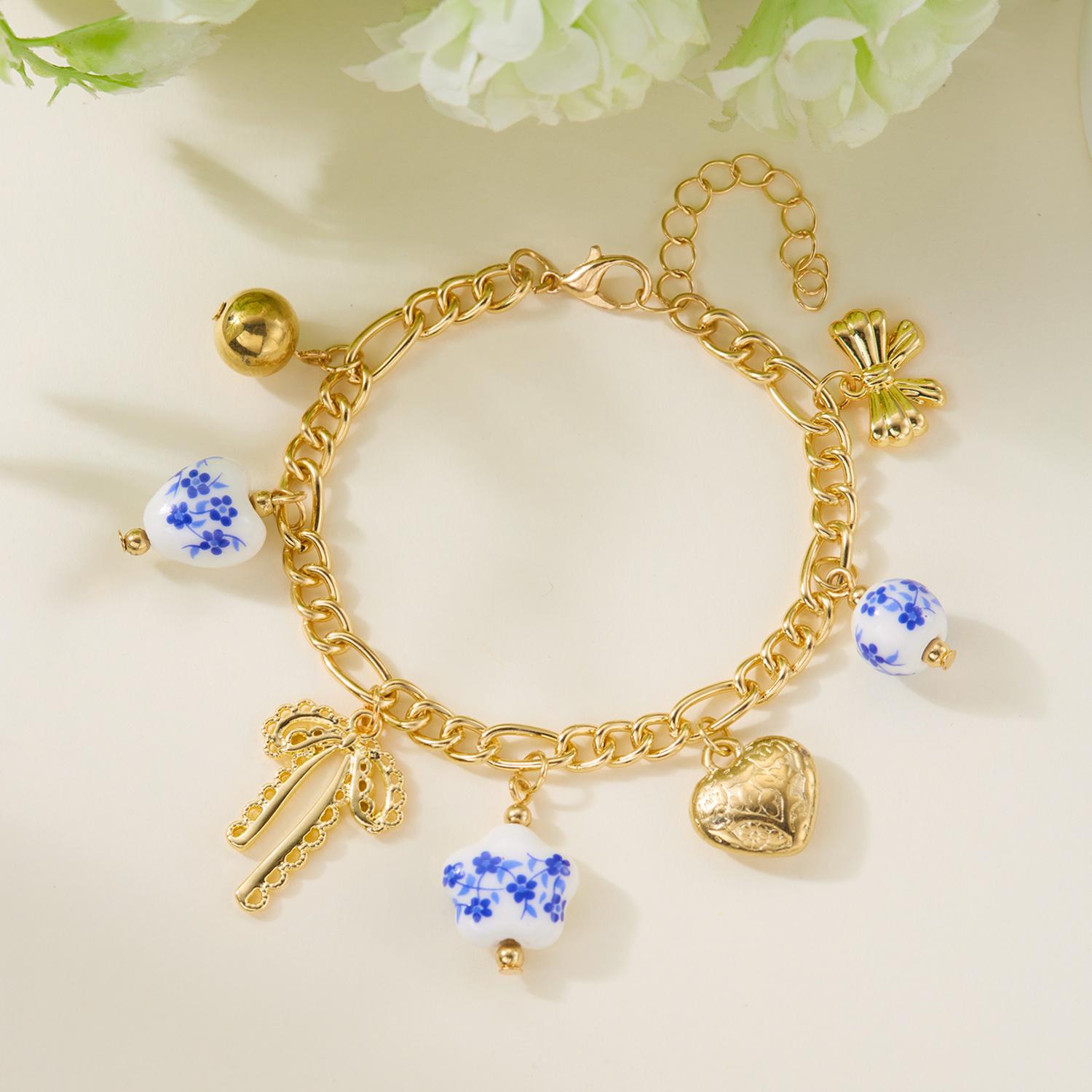 Vintage Blue and White Porcelain Bracelet for Women Ceramic Metal Beads Bowknot Strand Bangle Party Daily Zircon Accessories
Vintage Blue and White Porcelain Bracelet for Women Ceramic Metal Beads Bowknot Strand Bangle Party Daily Zircon Accessories