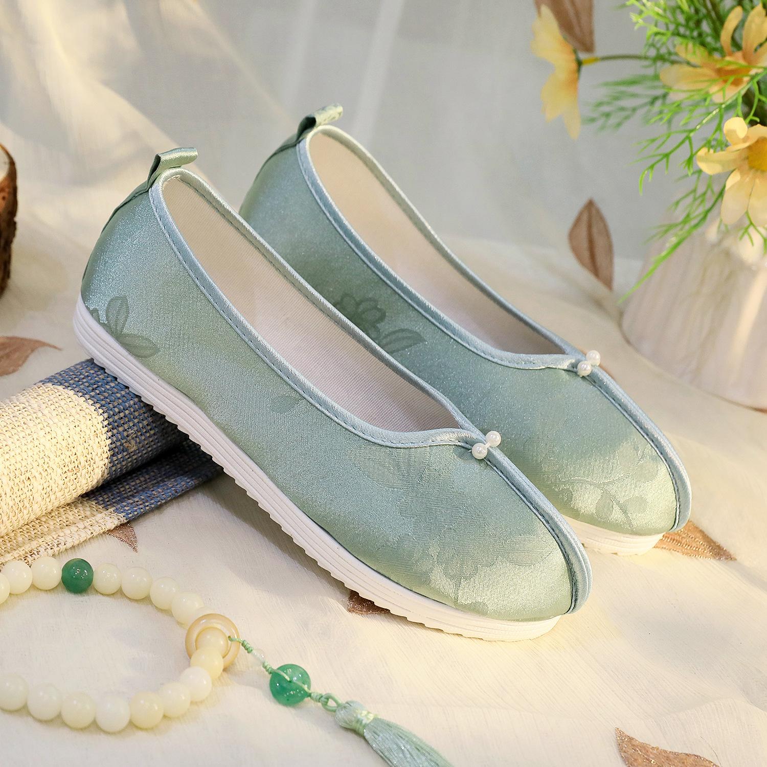 Линлун осенние новые антикварные простые на плоской подошве легкие модные вышитые туфли туфли для ханьфу 41 зелёный
Линлун осенние новые антикварные простые на плоской подошве легкие модные вышитые туфли туфли для ханьфу 41 зелёный