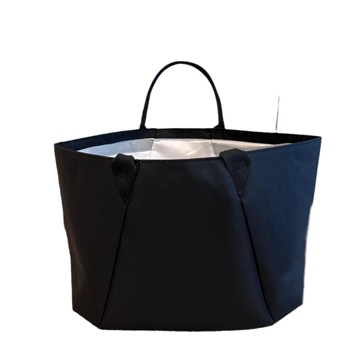 Large Capacity Single Shoulder Tote Bag, Waterproof and Wear-resistant Sports and Fitness Bag, Portable with Dry Wet Separation Design чёрный
Large Capacity Single Shoulder Tote Bag, Waterproof and Wear-resistant Sports and Fitness Bag, Portable with Dry Wet Separation Design чёрный