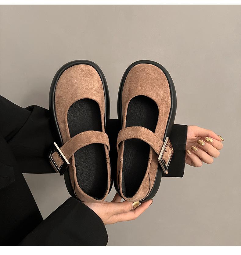 Fashion Retro Woman Shoes Shallow Mouth Clogs Platform Round Toe All-Match Female Footwear Black Flats New Creepers Dress Summer Hook & 40
Fashion Retro Woman Shoes Shallow Mouth Clogs Platform Round Toe All-Match Female Footwear Black Flats New Creepers Dress Summer Hook & 40