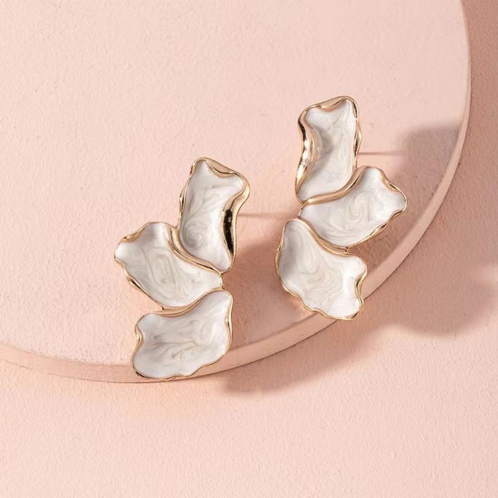 Cefiri Gold Plated Irregular Petal Earring For Women Unique Statement Flower Dangle Earrings Trendy Jewelry Gift
Cefiri Gold Plated Irregular Petal Earring For Women Unique Statement Flower Dangle Earrings Trendy Jewelry Gift