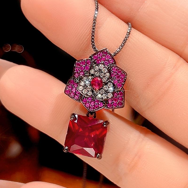 Осенне-зимние украшения Медное основание Золотое покрытие Имитация корунда Черное золото Ретро Набор Камелия 10 * 10
Осенне-зимние украшения Медное основание Золотое покрытие Имитация корунда Черное золото Ретро Набор Камелия 10 * 10