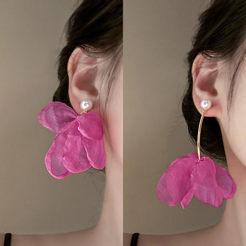 Pink Flower Mesh Earrings Personalized Internet celebrity Same Earrings Small Fresh Holiday Wind Sweet Earrings
Pink Flower Mesh Earrings Personalized Internet celebrity Same Earrings Small Fresh Holiday Wind Sweet Earrings