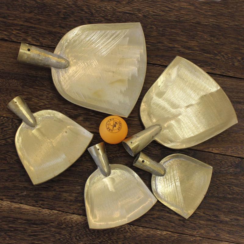 Anyi Traditional Brass Wok Spatula
Anyi Traditional Brass Wok Spatula