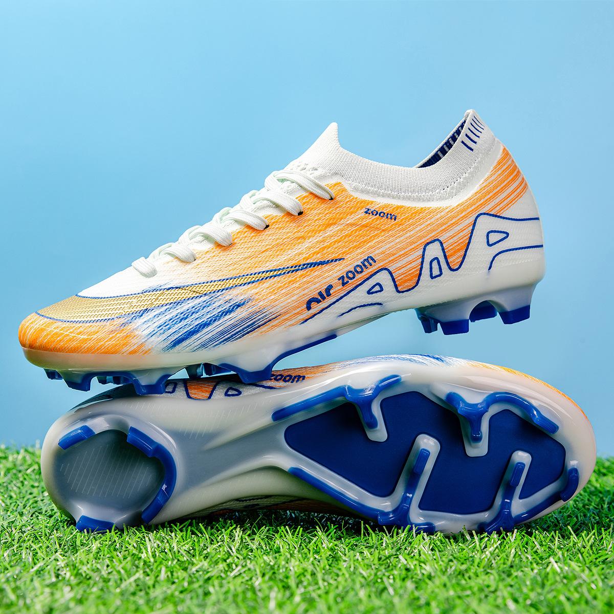 2025 new football shoes long broken nails low-top men s and women s youth training shoes SCOOER SHOES 45
2025 new football shoes long broken nails low-top men s and women s youth training shoes SCOOER SHOES 45