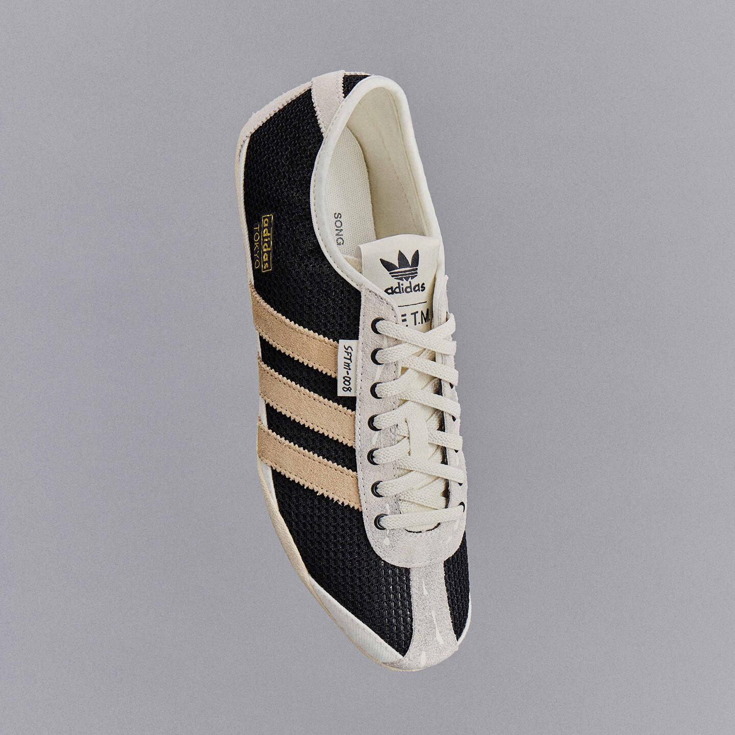 Song For The Mute x adidas Wmns Tokyo Core Black Beige 40.5
Song For The Mute x adidas Wmns Tokyo Core Black Beige 40.5