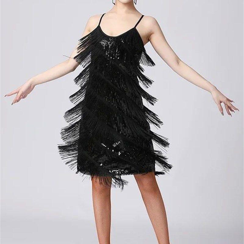 Женское сексуальное платье с кисточками, латинское платье с многоярусной бахромой, платье в стиле флаппер Е Black XXXL
Женское сексуальное платье с кисточками, латинское платье с многоярусной бахромой, платье в стиле флаппер Е Black XXXL