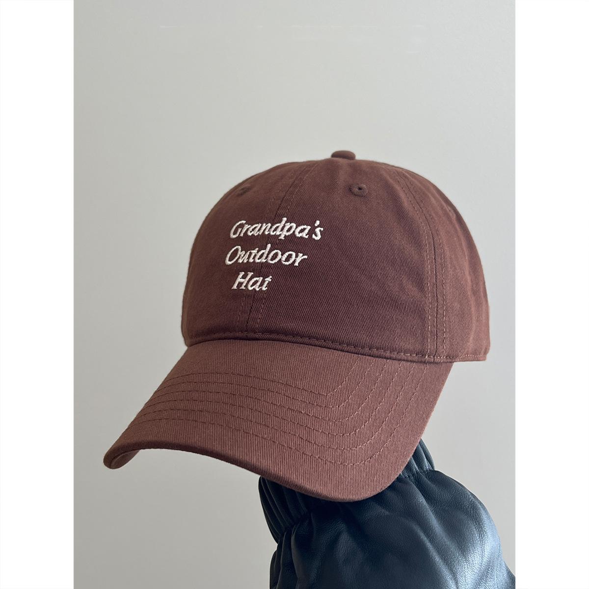 Women s Embroidered Letter Cotton Baseball Cap Snapback Dad Hat Sunshade Casual Unisex Soft Top for Couples 56-58cm коричневий
Women s Embroidered Letter Cotton Baseball Cap Snapback Dad Hat Sunshade Casual Unisex Soft Top for Couples 56-58cm коричневий