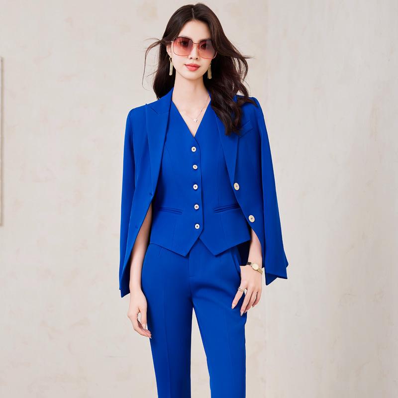 Women s Korean Style Blue Suit: Slim Fit Three-Piece Blazer Vest Set for Spring/Autumn L
Women s Korean Style Blue Suit: Slim Fit Three-Piece Blazer Vest Set for Spring/Autumn L