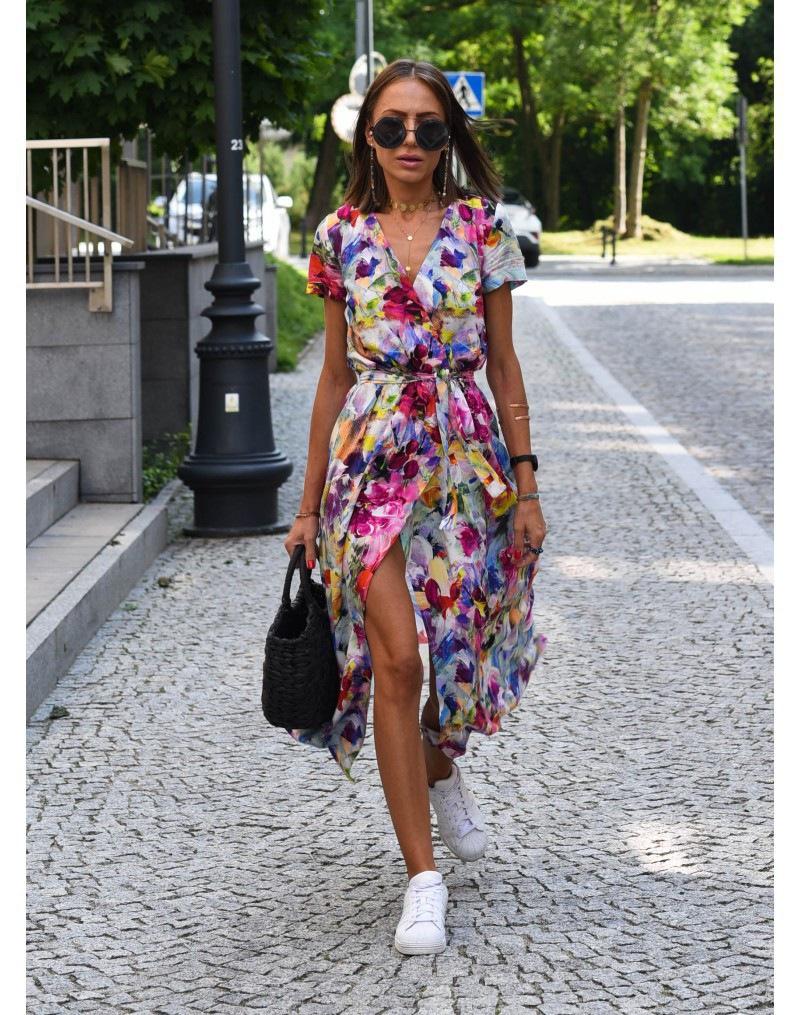 Women s summer new v-neck printed lace-up dress 3XL різнокольоровий
Women s summer new v-neck printed lace-up dress 3XL різнокольоровий