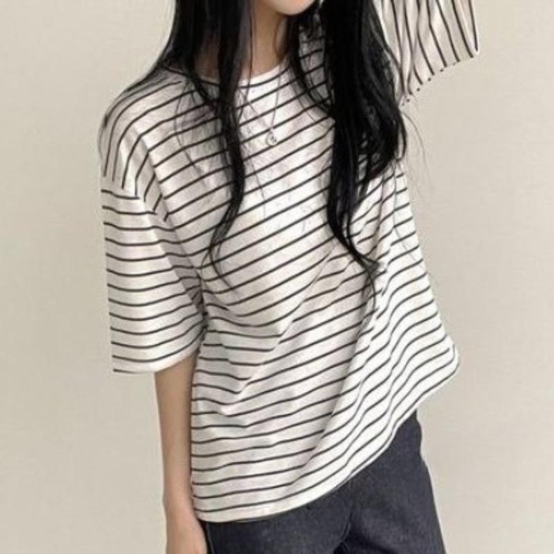 Striped Design Women s T-shirt Loose Round Neck Contrasting Color Ladies Short Sleeved T-shirts Summer Casual Comfortable Famale Pullover Top 2XL чорний
Striped Design Women s T-shirt Loose Round Neck Contrasting Color Ladies Short Sleeved T-shirts Summer Casual Comfortable Famale Pullover Top 2XL чорний