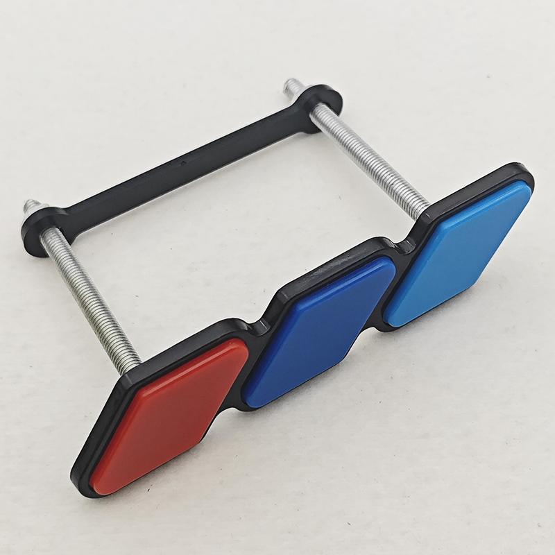 3 Colors Grille Badge Tri Colors Emblem For Toyota Tacoma Tundra 4Runner Highlande Rav4 CHR Strip Air Inlet Auto Car Accessories
3 Colors Grille Badge Tri Colors Emblem For Toyota Tacoma Tundra 4Runner Highlande Rav4 CHR Strip Air Inlet Auto Car Accessories