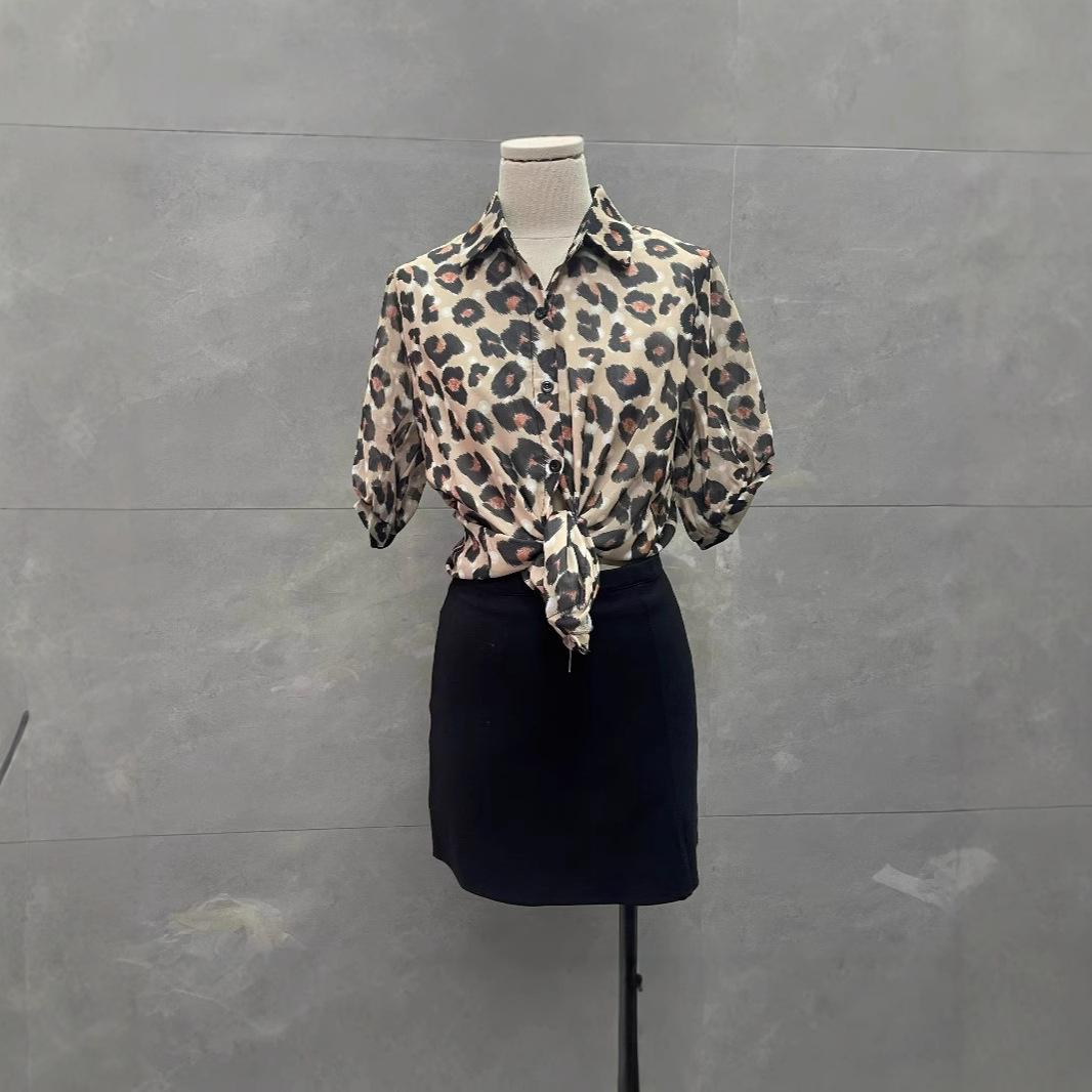 Leopard Print Retro Chiffon Shirt: Loose, Versatile, Short Sleeve Lapel Top for Women S (around 95 jin)
Leopard Print Retro Chiffon Shirt: Loose, Versatile, Short Sleeve Lapel Top for Women S (around 95 jin)