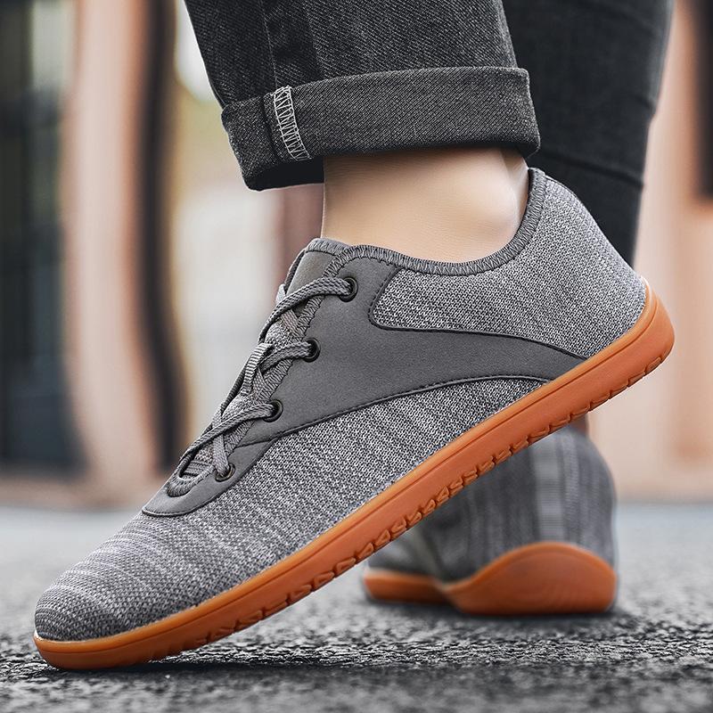 New fashion wide-headed barefoot casual shoes flying woven surface outdoor hiking non-slip shoes men s and women s wide last hiking shoes 36 світло-сірого кольору
New fashion wide-headed barefoot casual shoes flying woven surface outdoor hiking non-slip shoes men s and women s wide last hiking shoes 36 світло-сірого кольору