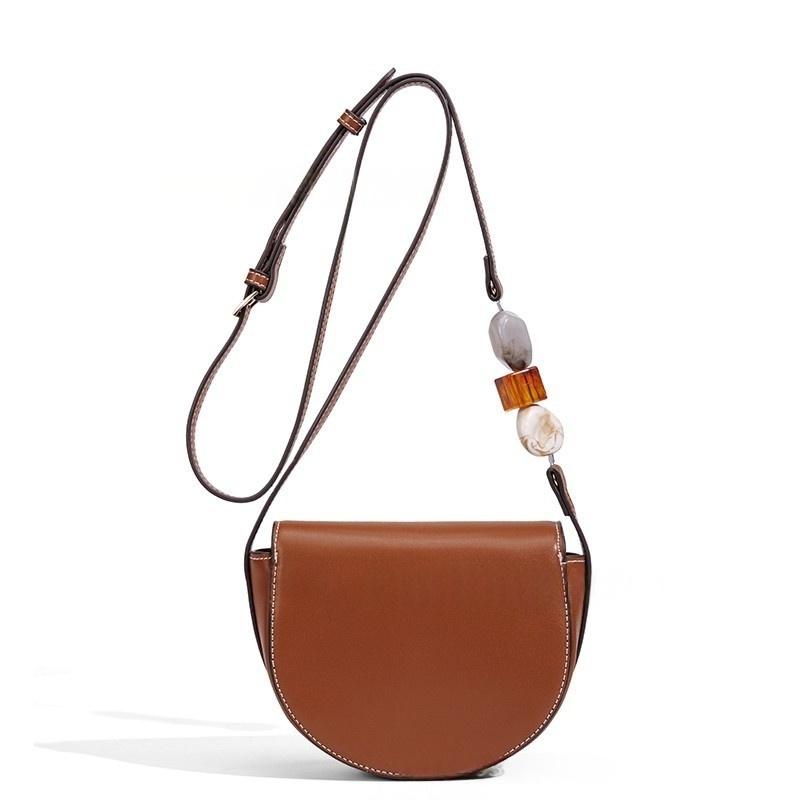 2025 Autumn New Flap Pocket Shoulder Bag Women Brown Texture Fashion Asymmetric Shoulder Strap Versatile Simple Crossbody Bag
2025 Autumn New Flap Pocket Shoulder Bag Women Brown Texture Fashion Asymmetric Shoulder Strap Versatile Simple Crossbody Bag