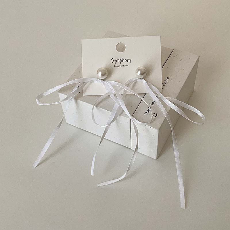 Fashion Long Ribbon Bow Earrings for Women Temperament Imitation Pearl Stud Earrings Female Holiday Jewelry Accessories
Fashion Long Ribbon Bow Earrings for Women Temperament Imitation Pearl Stud Earrings Female Holiday Jewelry Accessories