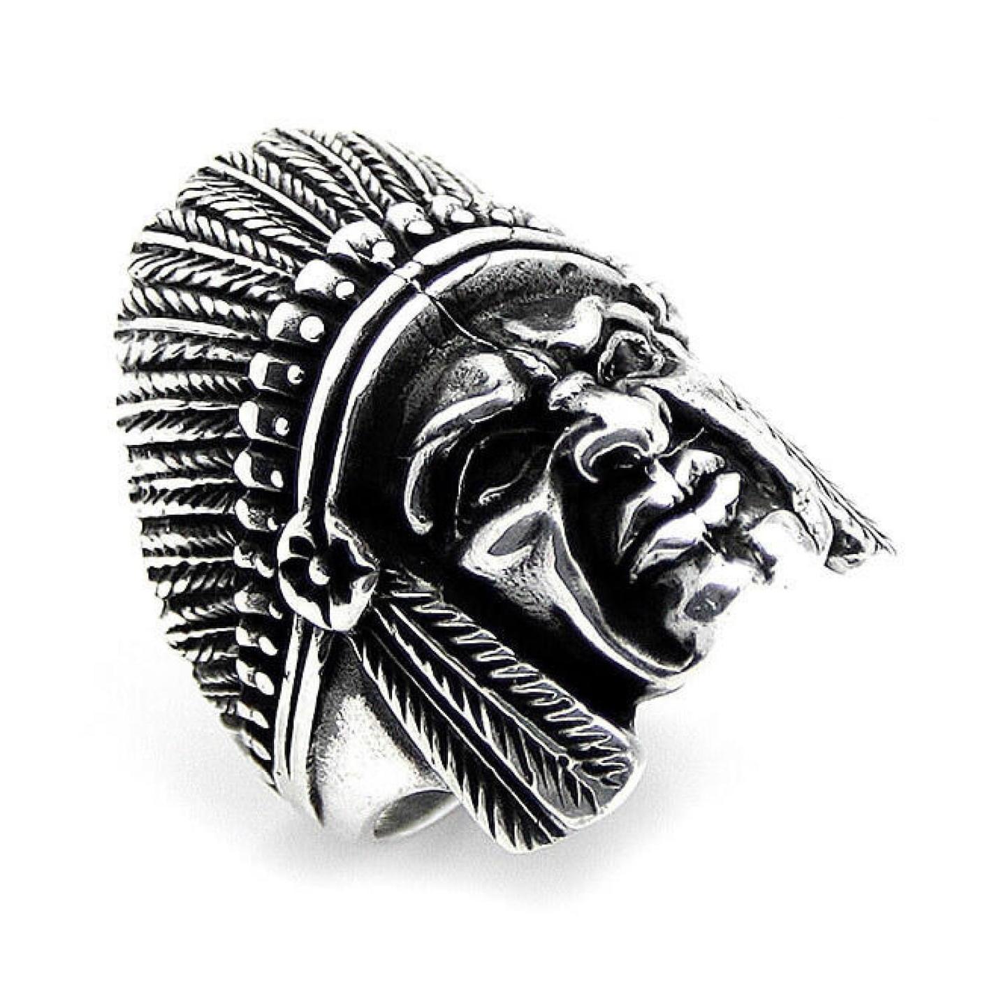 Серебряное кольцо с индейским мотивом
Серебряное кольцо с индейским мотивом