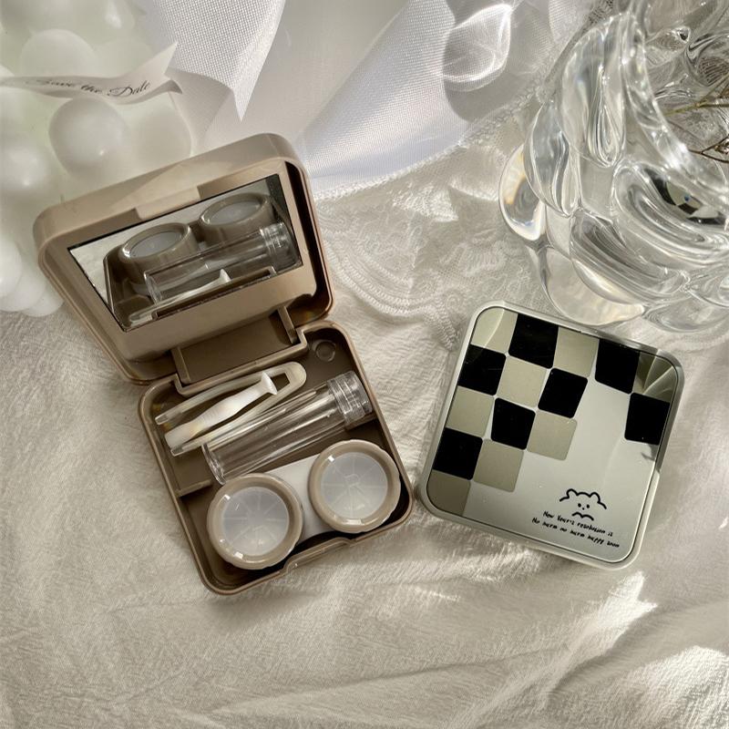 Портативный футляр для контактных линз в шахматном порядке, милая коробка для контактных линз, студентка для девочек 
Портативный футляр для контактных линз в шахматном порядке, милая коробка для контактных линз, студентка для девочек