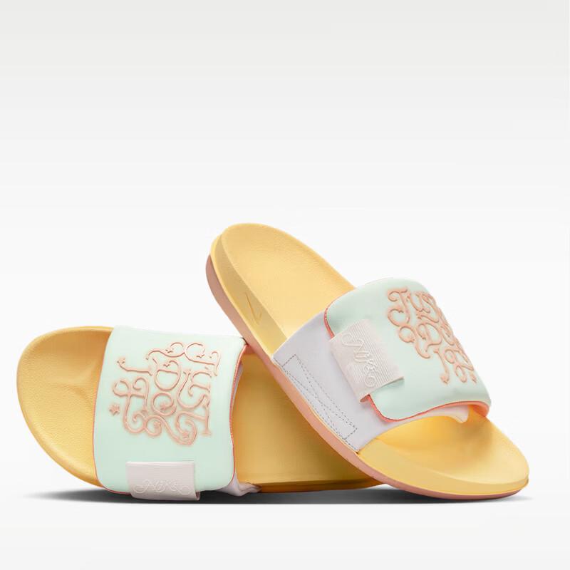 Nike Women s Anti-Slip Sport Sandals Women EUR 39
Nike Women s Anti-Slip Sport Sandals Women EUR 39