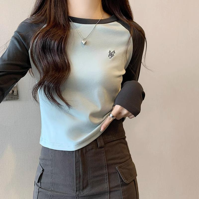 Color matching inner style slim-fitting long-sleeved T-shirt for women early spring new style right shoulder round neck design top base XL
Color matching inner style slim-fitting long-sleeved T-shirt for women early spring new style right shoulder round neck design top base XL