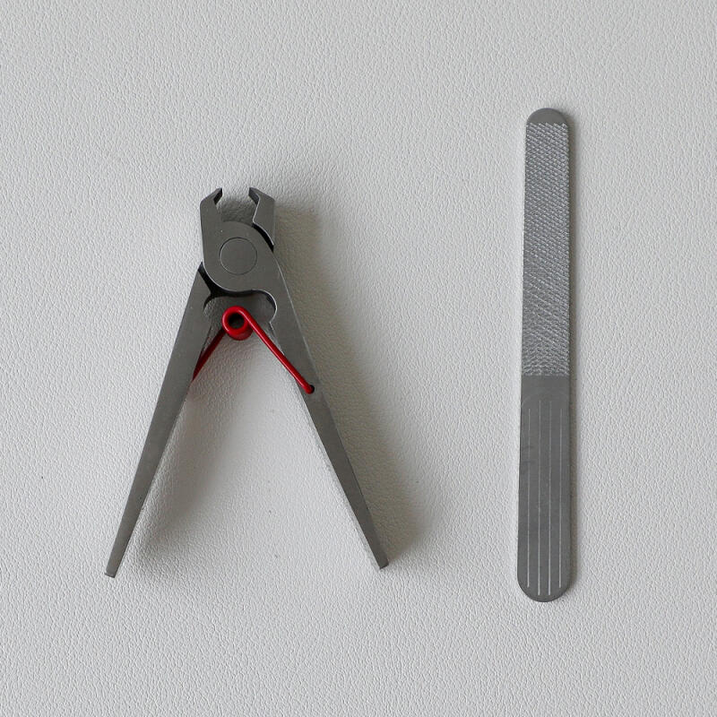 Stainless steel thick nail clipper nail file set
Stainless steel thick nail clipper nail file set