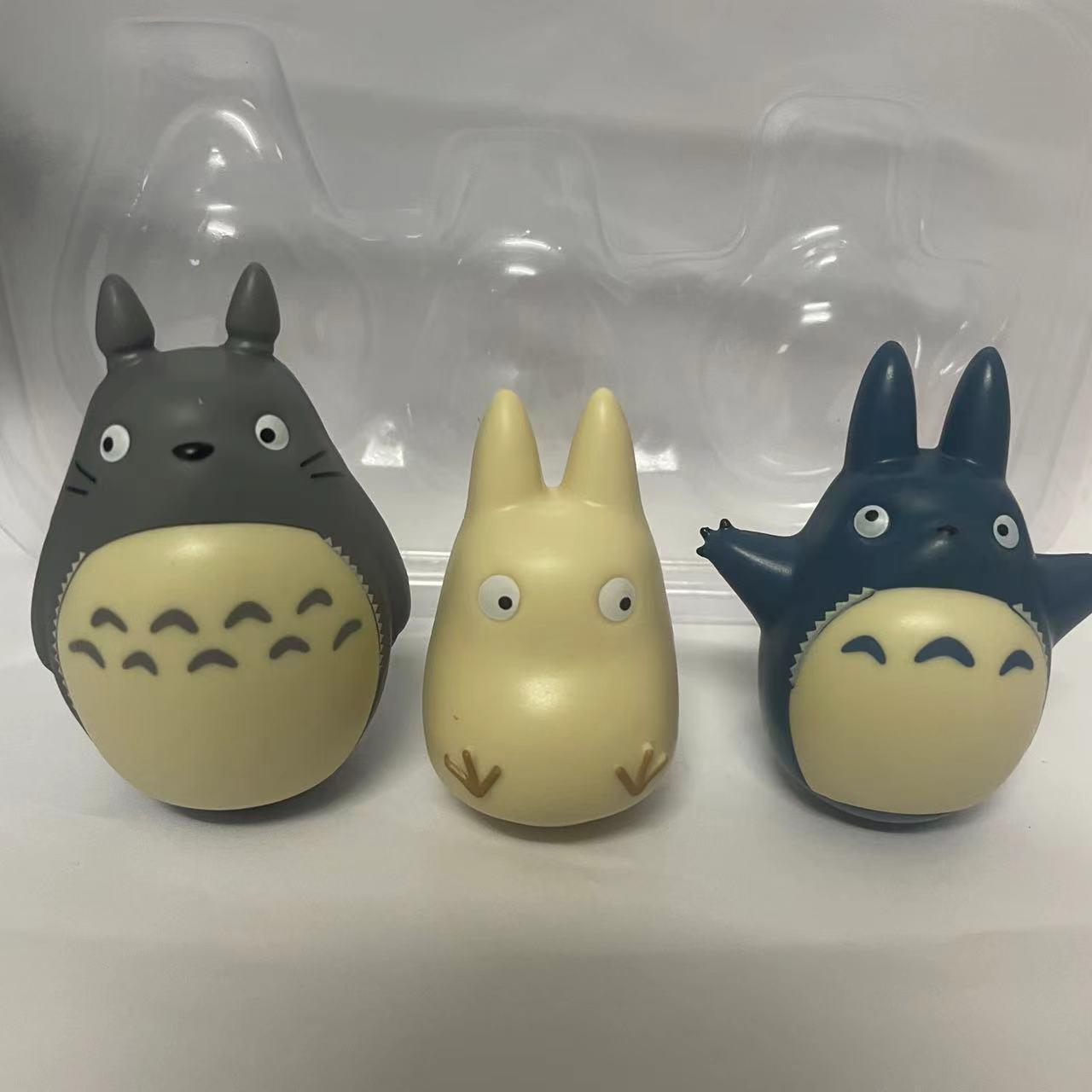 Studio Ghibli Anime Figures: Totoro, Kiki s Delivery Service, Daruma Doll Ornament 4.5-5 cm
Studio Ghibli Anime Figures: Totoro, Kiki s Delivery Service, Daruma Doll Ornament 4.5-5 cm