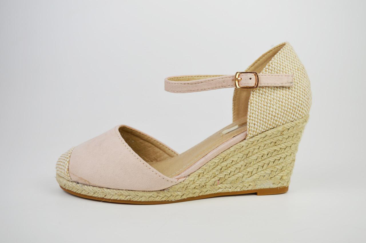 Босоніжки Weide 305 37 Пудра замша 40 світло-рожевий колір
Босоніжки Weide 305 37 Пудра замша 40 світло-рожевий колір