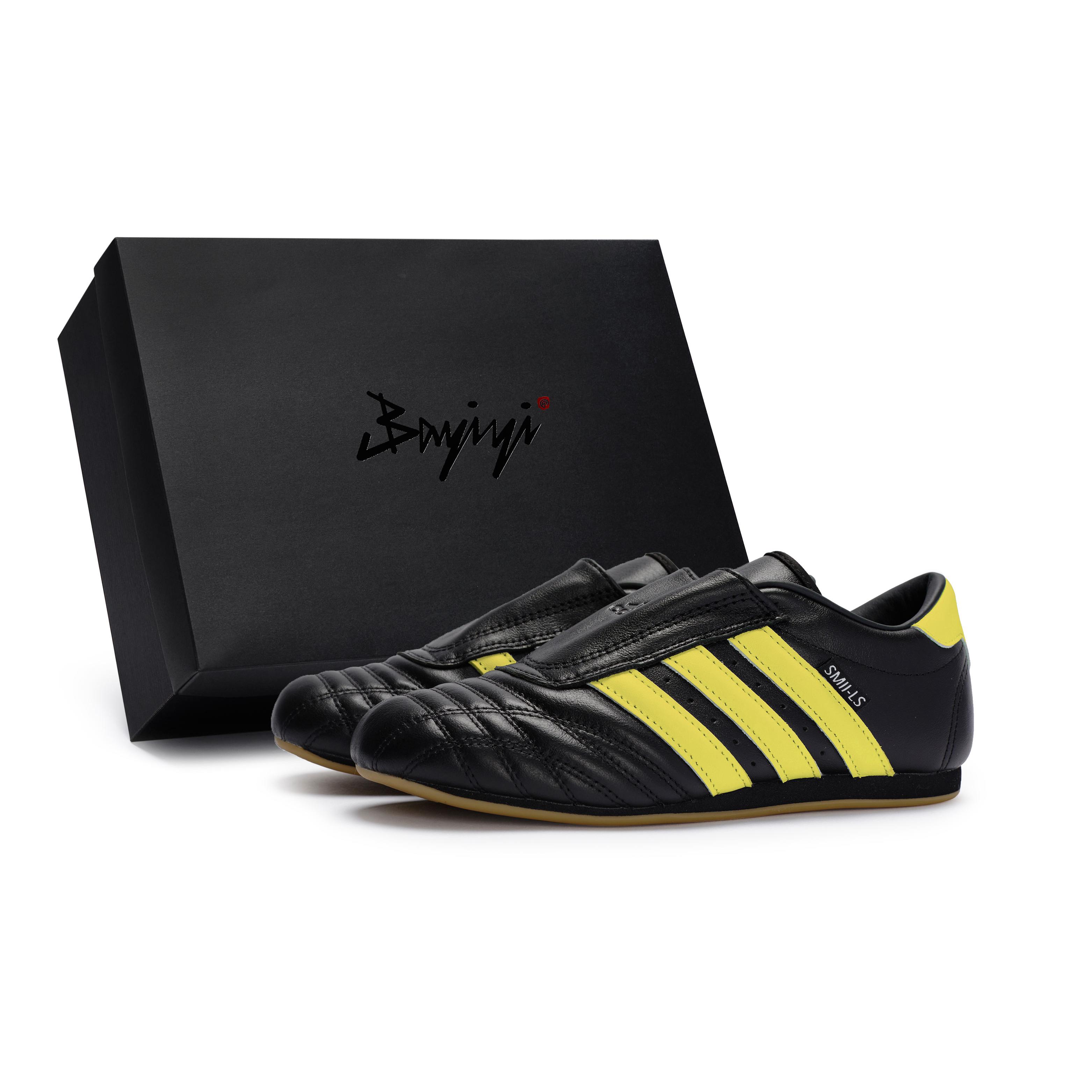 Adidas Originals Taekwondo Training Shoes Women s Low Top Yellow JQ4775(Team80-S-BOX) 35⅔
Adidas Originals Taekwondo Training Shoes Women s Low Top Yellow JQ4775(Team80-S-BOX) 35⅔