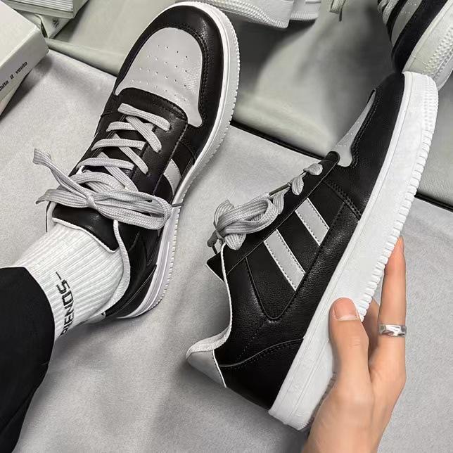 Xiaobai men s shoes 2025 new Korean version breathable casual shoes men s board shoes trend versatile student sports shoes trend 39
Xiaobai men s shoes 2025 new Korean version breathable casual shoes men s board shoes trend versatile student sports shoes trend 39