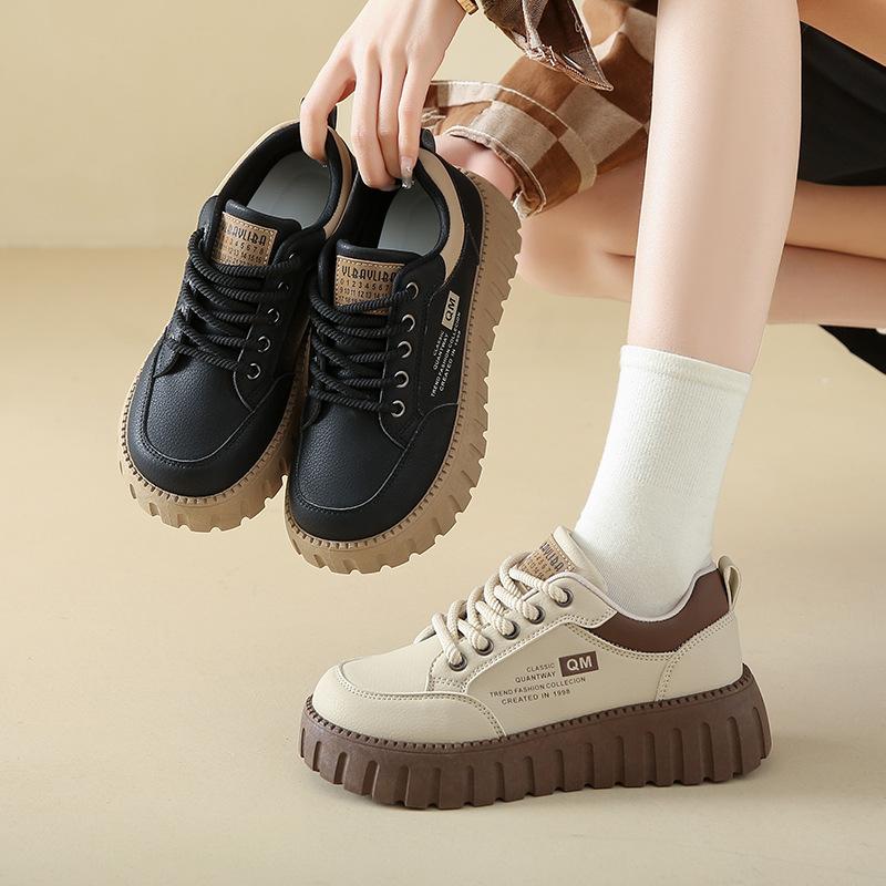 Thick-soled muffin board shoes women s sports versatile height increase niche casual trend cookie shoes 35
Thick-soled muffin board shoes women s sports versatile height increase niche casual trend cookie shoes 35
