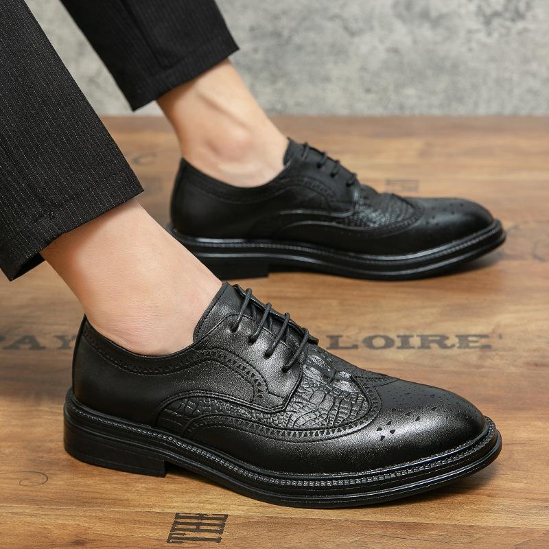 Men s shoes 45 large size fashion casual leather shoes trend British style bunock lace-up leather shoes business dress shoes 38
Men s shoes 45 large size fashion casual leather shoes trend British style bunock lace-up leather shoes business dress shoes 38