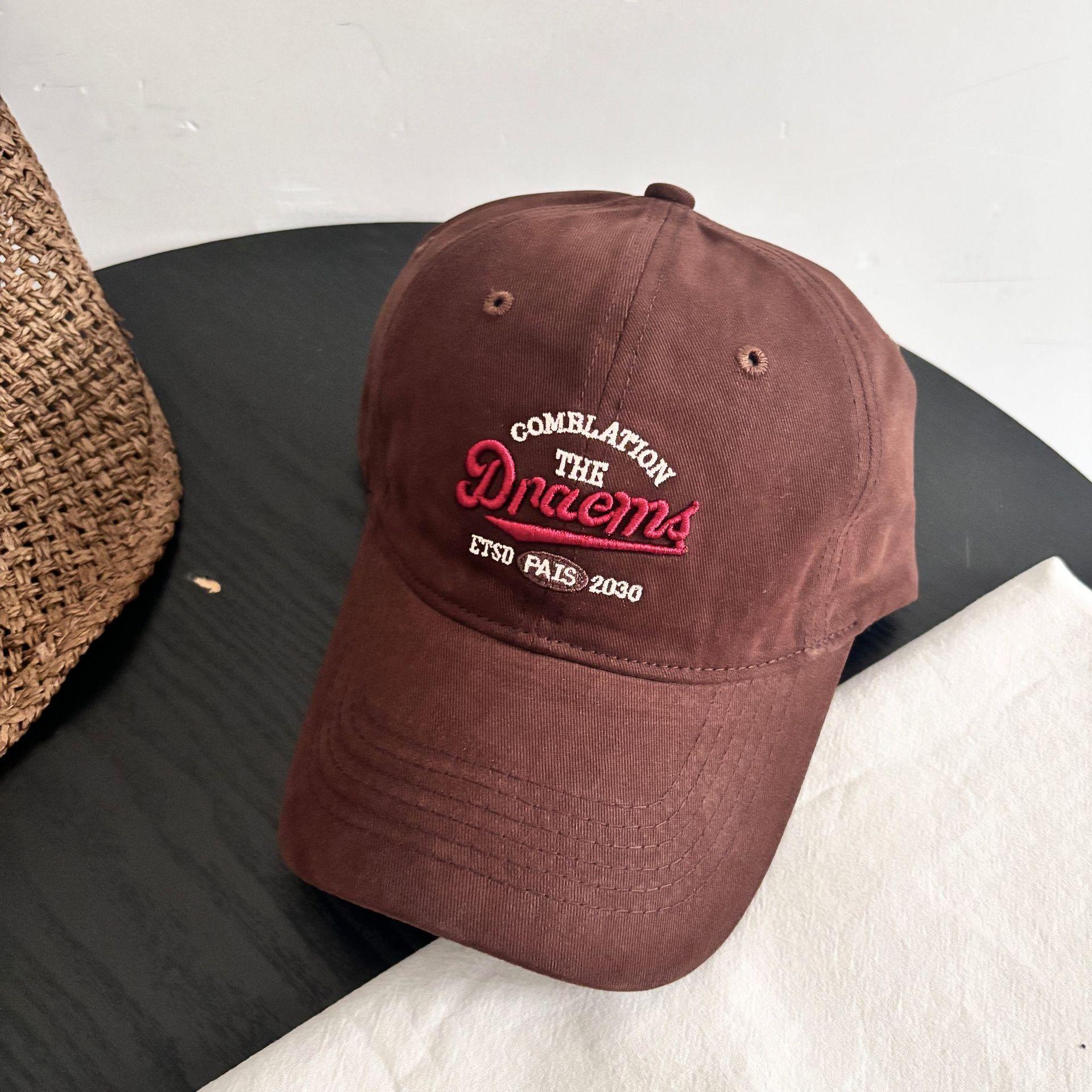 Spring and Autumn Fashion Personality Trend Alphabet Casual Versatile Shade Cap 2025 New Soft Top Baseball Cap Children M(56-58cm) темно-коричневого кольору
Spring and Autumn Fashion Personality Trend Alphabet Casual Versatile Shade Cap 2025 New Soft Top Baseball Cap Children M(56-58cm) темно-коричневого кольору