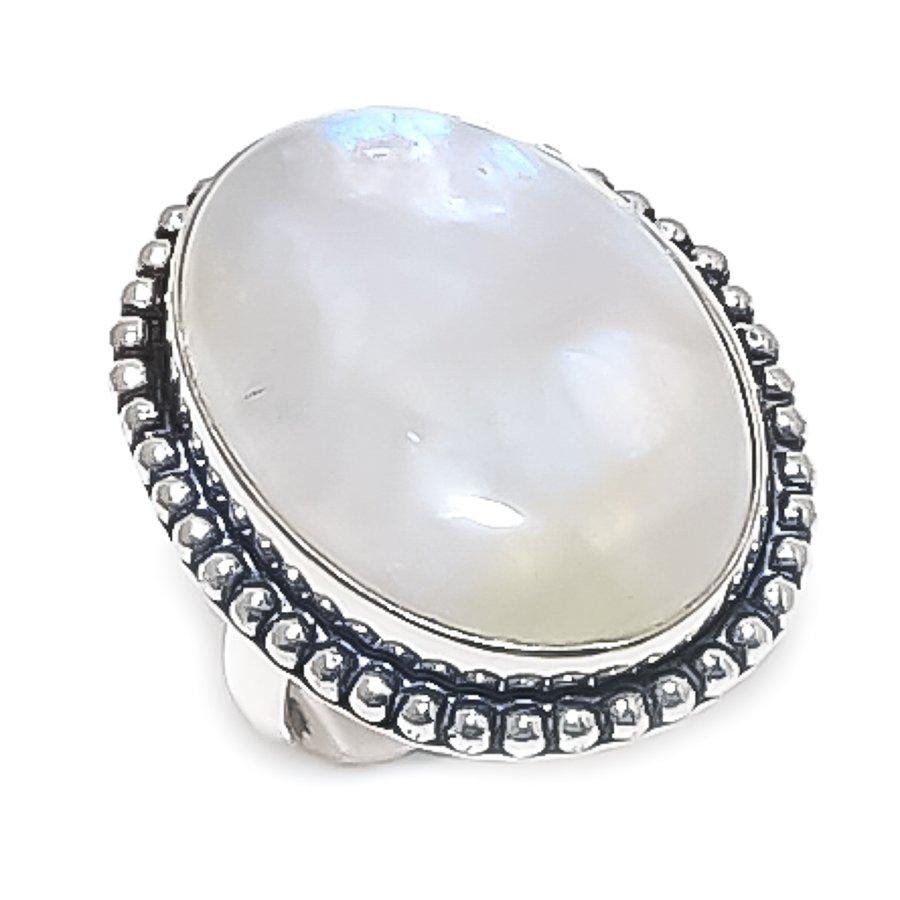 Лунный камень Драгоценный камень 925 Стерлинговое серебро Ювелирное изделие Кольцо Размер 8
Лунный камень Драгоценный камень 925 Стерлинговое серебро Ювелирное изделие Кольцо Размер 8