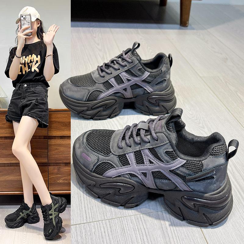 Звезда с той же весной 2025 года маленькие женские туфли-лодочки сетчатые дышащие спортивные повседневные туфли платформа ретро папины кроссовки 40 серый
Звезда с той же весной 2025 года маленькие женские туфли-лодочки сетчатые дышащие спортивные повседневные туфли платформа ретро папины кроссовки 40 серый