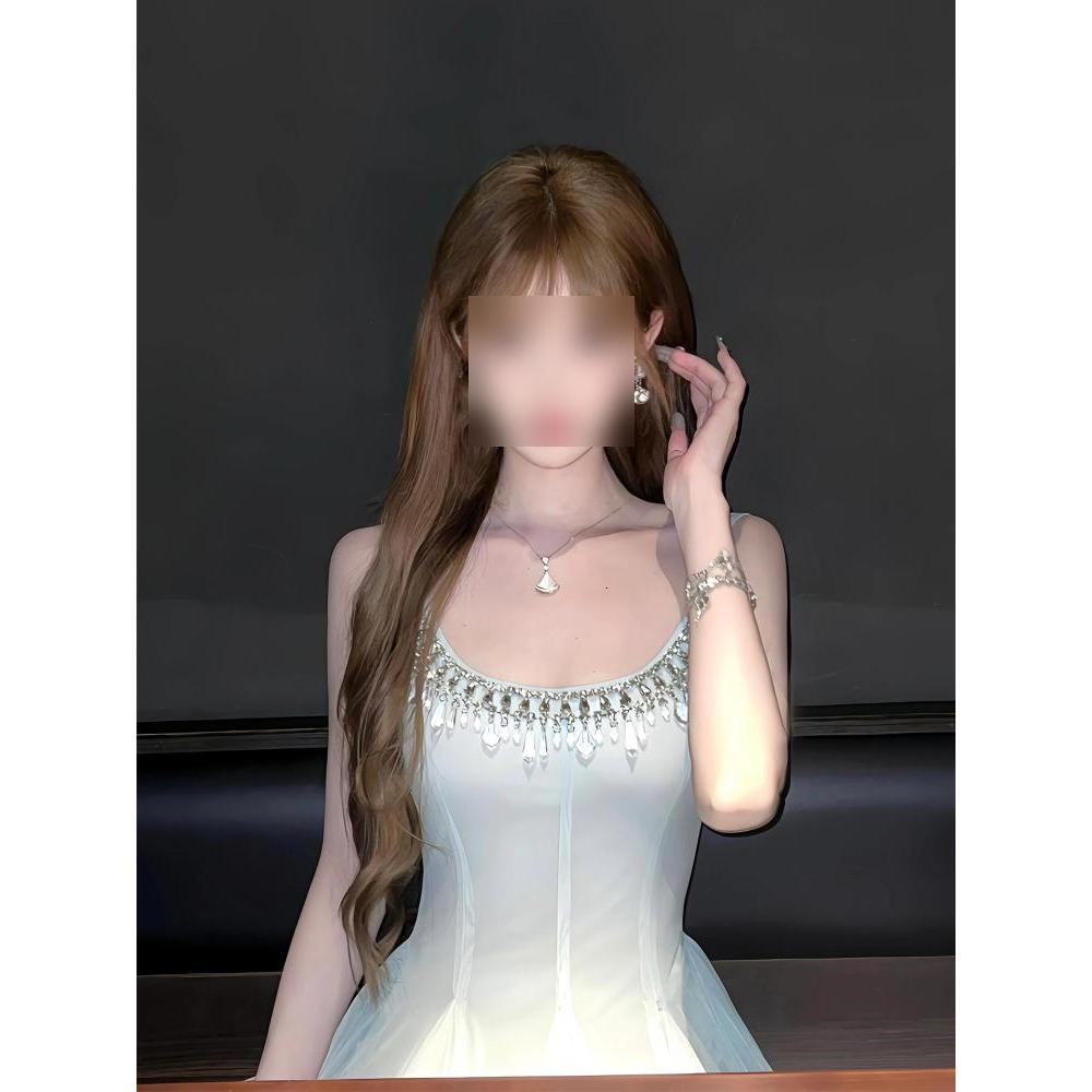 Платье-сарафан из алмазной сетки для тяжелой промышленности, женское летнее, с нежным ветром, супер бессмертное, с расклешенной юбкой, с талией, А-силуэта, длинное XL- (recommended 110-60kg)
Платье-сарафан из алмазной сетки для тяжелой промышленности, женское летнее, с нежным ветром, супер бессмертное, с расклешенной юбкой, с талией, А-силуэта, длинное XL- (recommended 110-60kg)