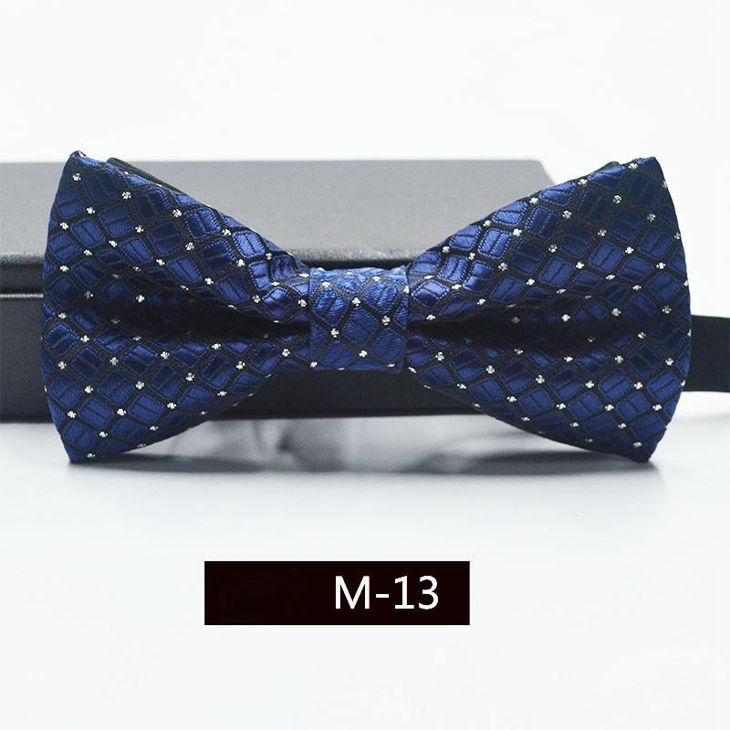 Полосатый формальный атласный галстук-бабочка, свадебные классические регулируемые галстуки, модные мужские галстуки 6*11cm
Полосатый формальный атласный галстук-бабочка, свадебные классические регулируемые галстуки, модные мужские галстуки 6*11cm