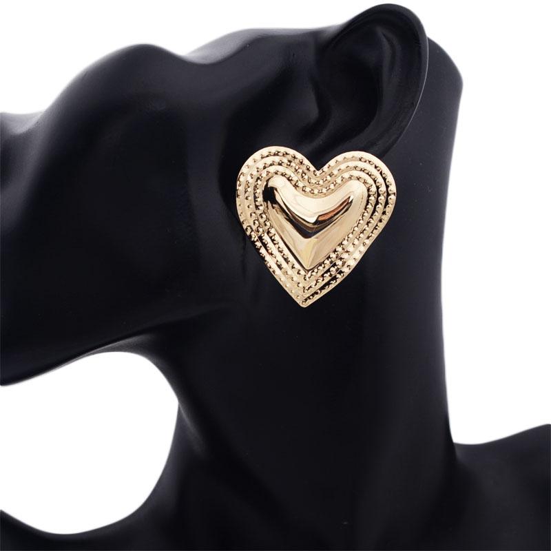 Gold Color Metal Heart Stud Earrings for Women Three-layers Uneven Side Love Heart Female Earrings Punk Cool Ear Zircon
Gold Color Metal Heart Stud Earrings for Women Three-layers Uneven Side Love Heart Female Earrings Punk Cool Ear Zircon