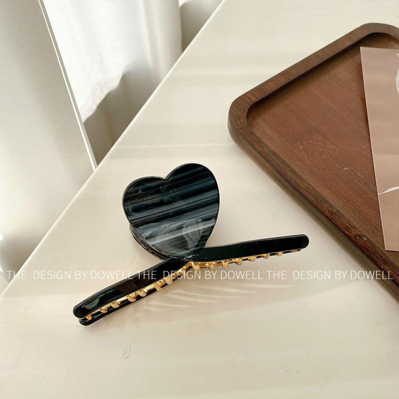 Stylish Vintage Acetate Hair Claw For Women Perfect For Chic Daily Hairstyles Black White
Stylish Vintage Acetate Hair Claw For Women Perfect For Chic Daily Hairstyles Black White