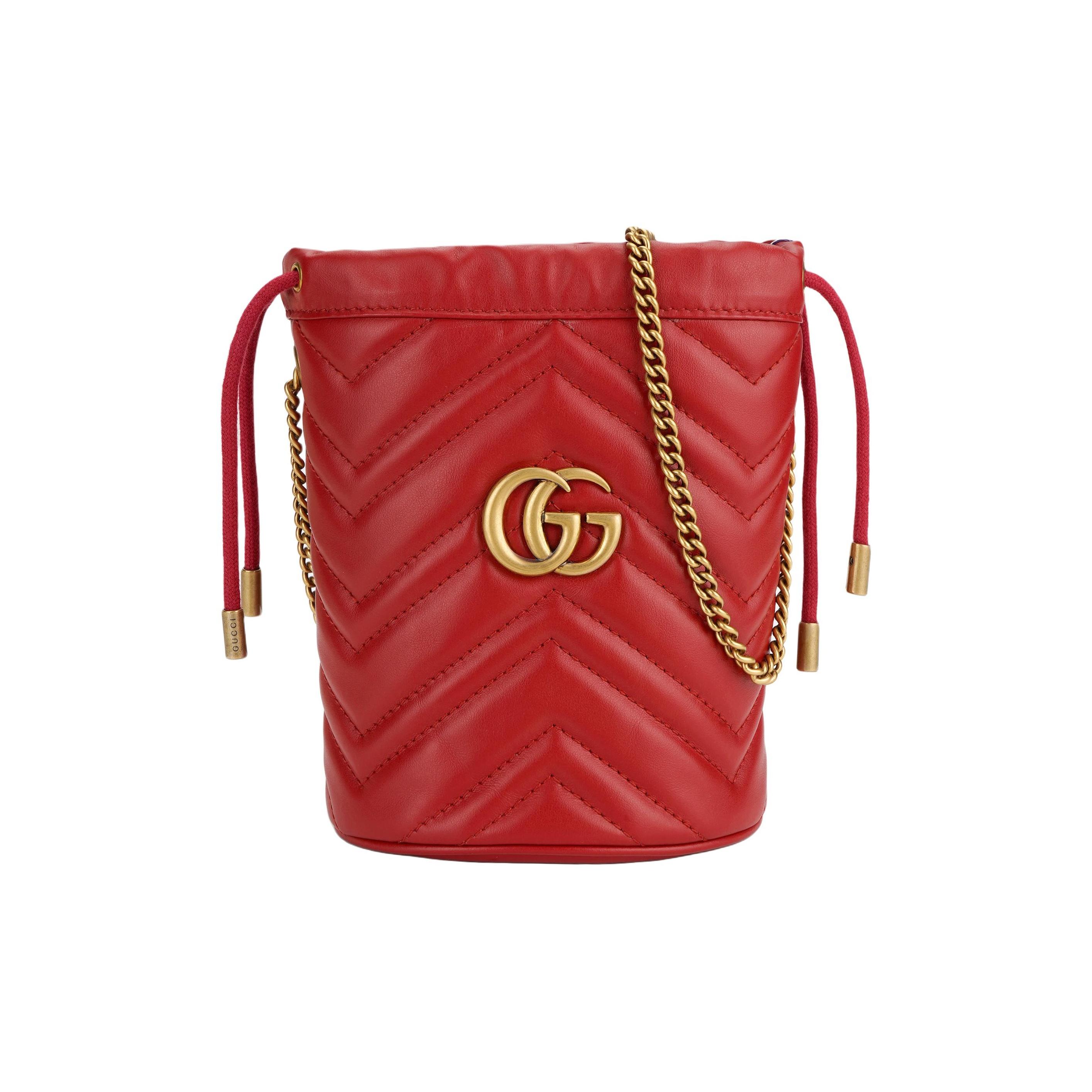 Gucci GG Marmont Quilted Chain Strap Drawstring Bucket Bag Women Shoulder Bag Red 575163-DTDRT-6433 Basic Set (Bag+Dust Bag)
Gucci GG Marmont Quilted Chain Strap Drawstring Bucket Bag Women Shoulder Bag Red 575163-DTDRT-6433 Basic Set (Bag+Dust Bag)