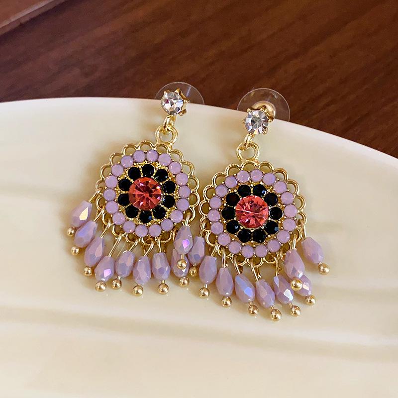 Elegant Retro Diamond & Zircon Tassel Earrings
Elegant Retro Diamond & Zircon Tassel Earrings