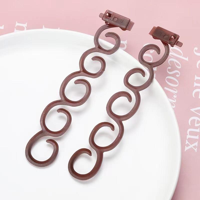 Новый пластиковый женский инструмент для плетения французских волос, простой в использовании, аксессуары для самостоятельного изготовления, модный салонный женский инструмент для плетения one size кофейный
Новый пластиковый женский инструмент для плетения французских волос, простой в использовании, аксессуары для самостоятельного изготовления, модный салонный женский инструмент для плетения one size кофейный