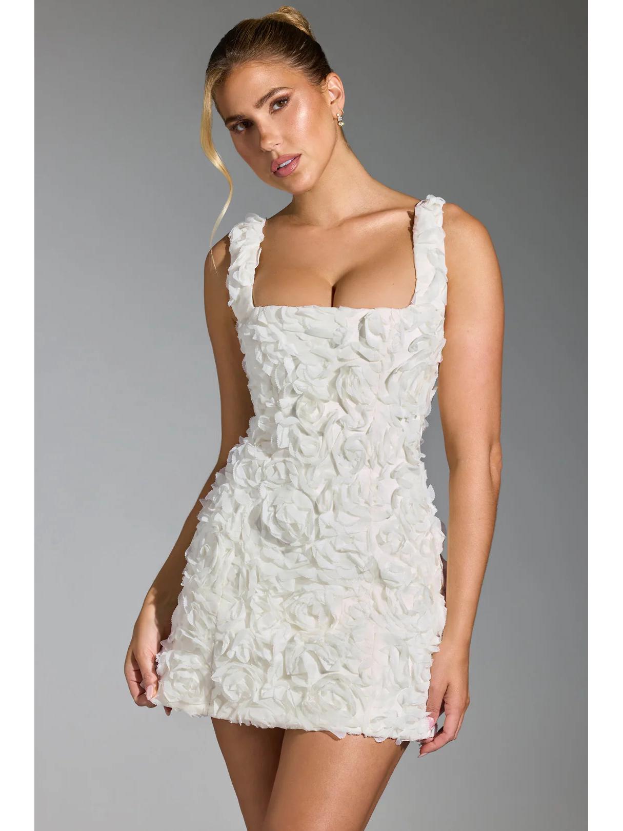 2025 Европейское и Американское Летнее Платье с Квадратным Вырезом Цветочные Тонкие Рукава Бретельках Платье XL
2025 Европейское и Американское Летнее Платье с Квадратным Вырезом Цветочные Тонкие Рукава Бретельках Платье XL