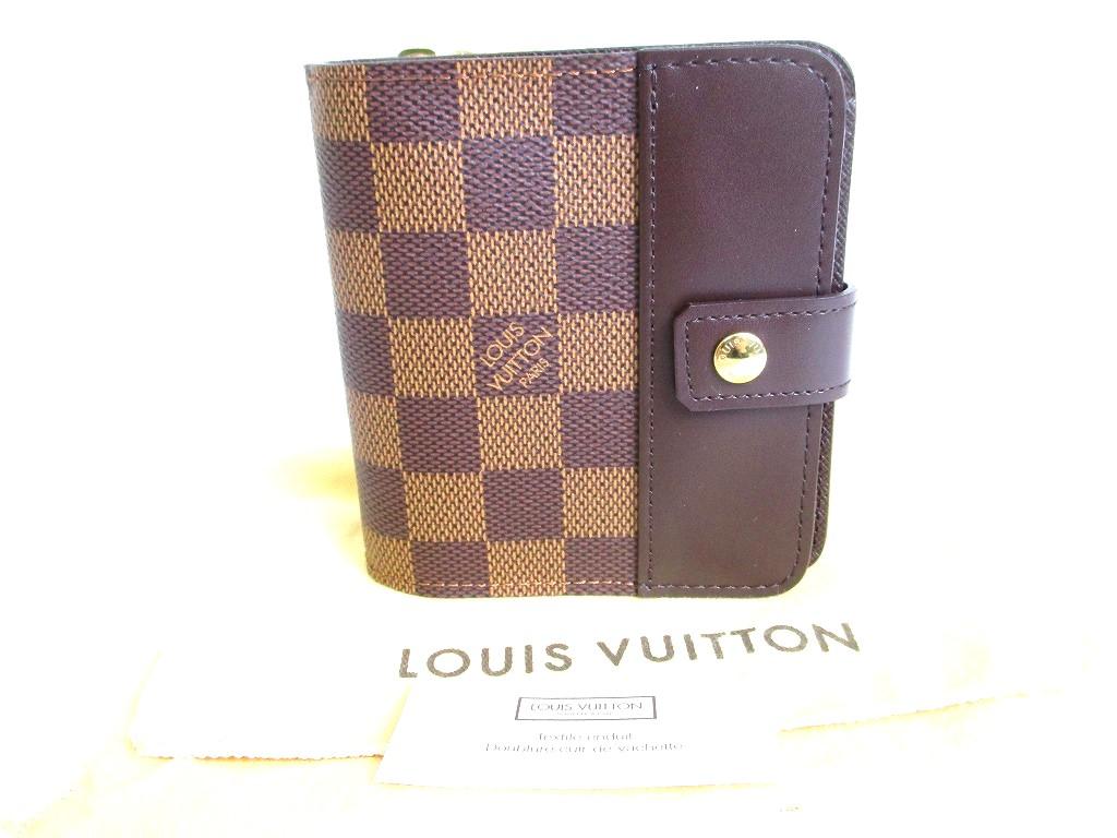 Автентичний коричневий шкіряний гаманець на блискавці LOUIS VUITTON Damier №9382 відремонтований
Автентичний коричневий шкіряний гаманець на блискавці LOUIS VUITTON Damier №9382 відремонтований