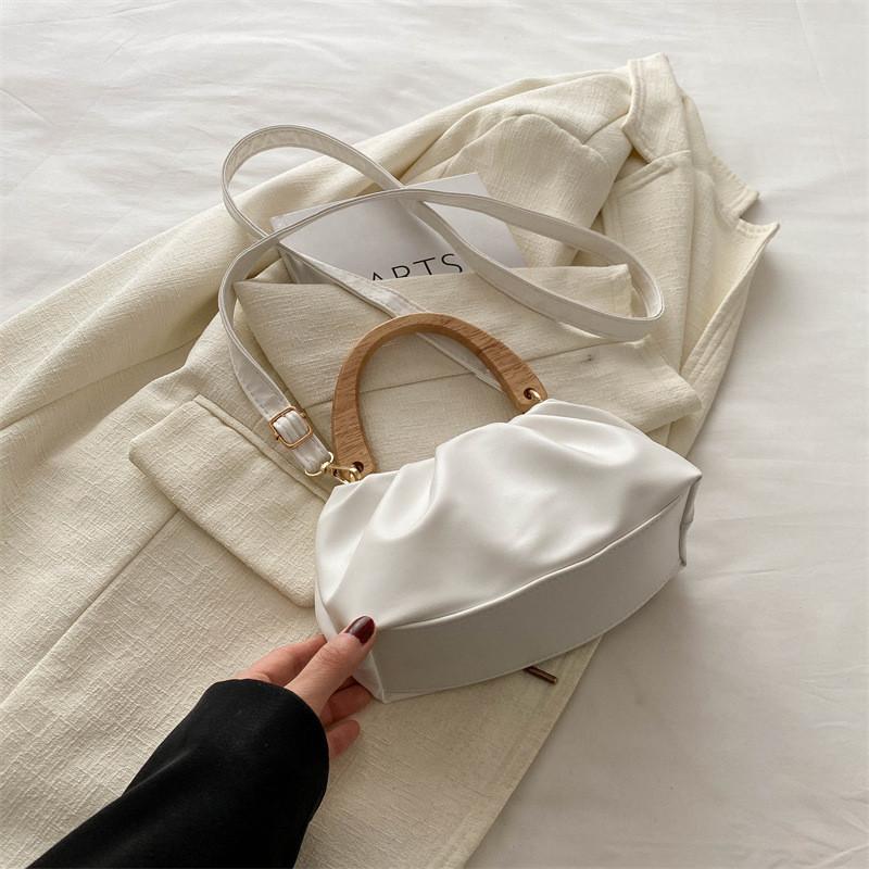 Stylish And Chic Cloud Bag For Women In Elegant Black Pink Silver And White Shades білий
Stylish And Chic Cloud Bag For Women In Elegant Black Pink Silver And White Shades білий