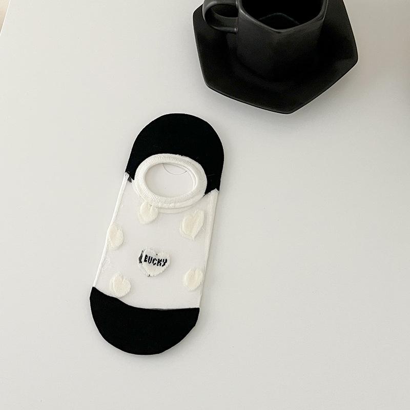 Женские летние тонкие универсальные милые мультяшные носки-лодочки из стекловолокна с неглубоким вырезом и силиконовой нескользящей подошвой 1 pair
Женские летние тонкие универсальные милые мультяшные носки-лодочки из стекловолокна с неглубоким вырезом и силиконовой нескользящей подошвой 1 pair
