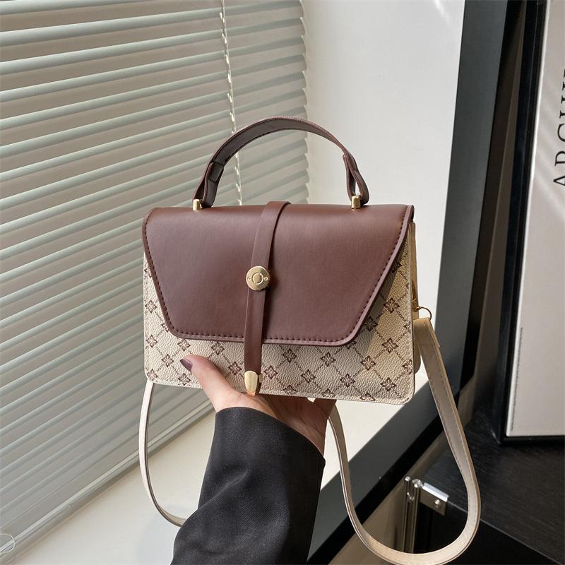 Bag lady 2025 this year popular lazy style retro messenger bag bags underarm small bag premium shoulder bag
Bag lady 2025 this year popular lazy style retro messenger bag bags underarm small bag premium shoulder bag